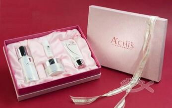 專業印刷服務 臺歷、掛歷、包裝盒與畫冊的卓越品質